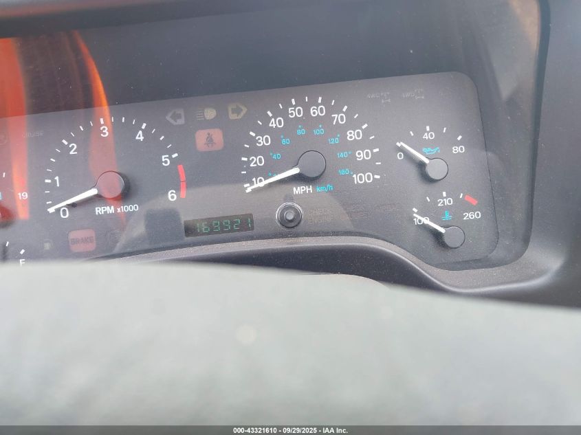 1998 Jeep Wrangler Sahara VIN: 1J4FY49S8WP750416 Lot: 43321610