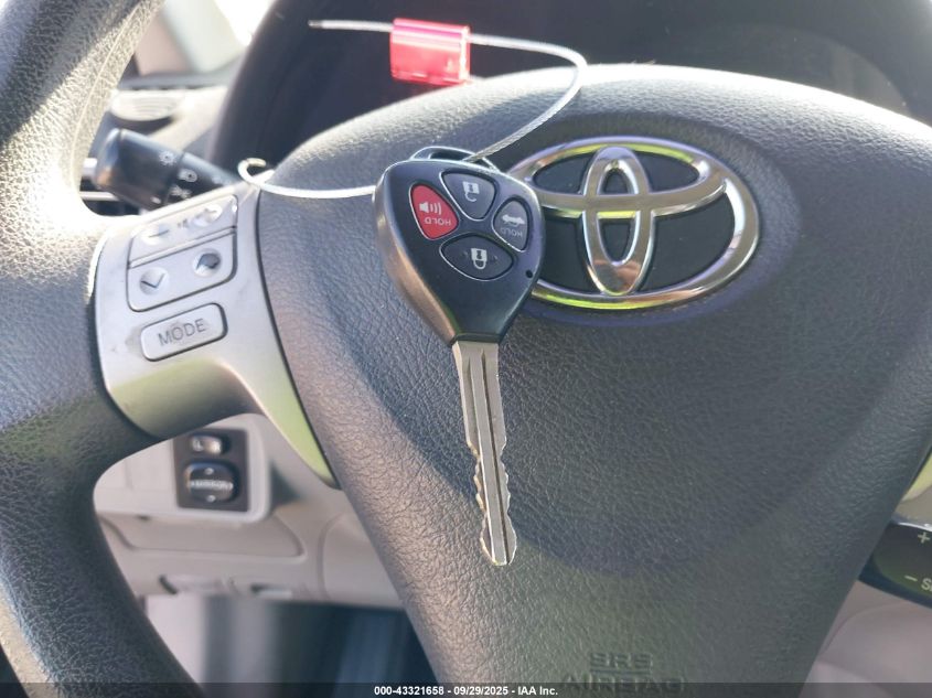 2013 Toyota Corolla Le VIN: 5YFBU4EE6DP208565 Lot: 43321658