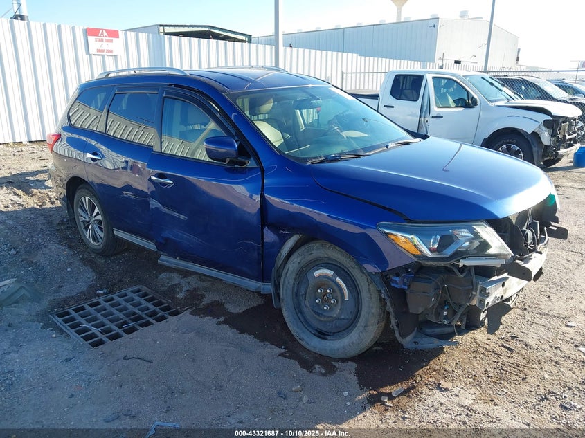 NISSAN PATHFINDER SV