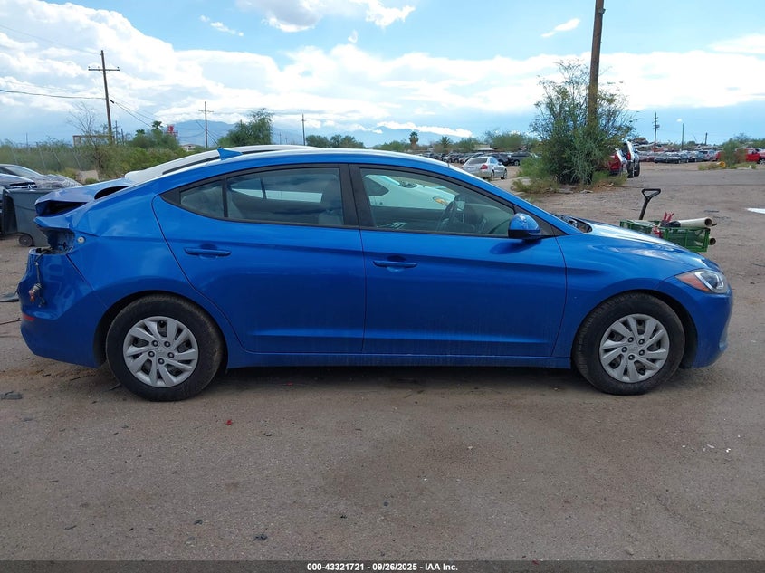 2017 HYUNDAI ELANTRA SE - 5NPD74LF6HH204370
