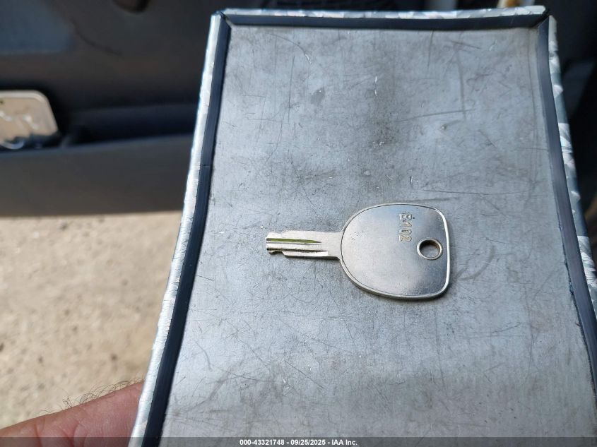 2002 Chevrolet Silverado 2500 VIN: 1GCGC24U22Z224741 Lot: 43321748