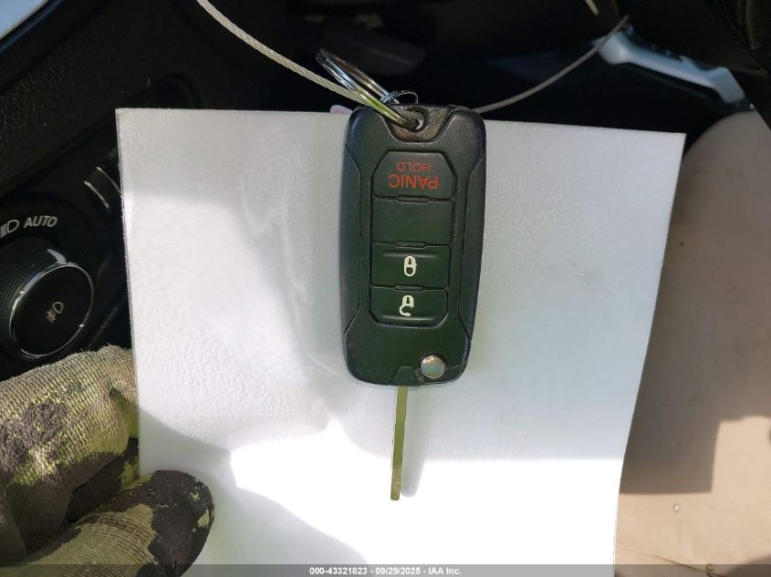 2015 Jeep Renegade Latitude VIN: ZACCJABT4FPB90539 Lot: 43321823