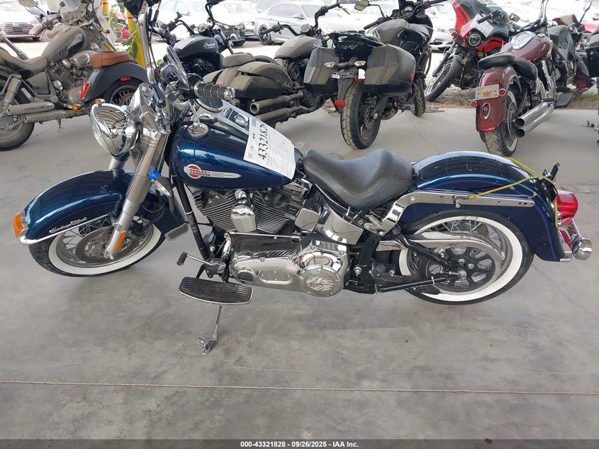 2004 Harley-Davidson Flstci VIN: 1HD1BWB134Y069293 Lot: 43321828