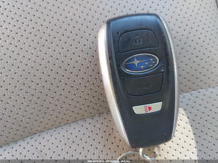 2016 SUBARU OUTBACK 2.5I LIMITED - 4S4BSBNC9G3312016