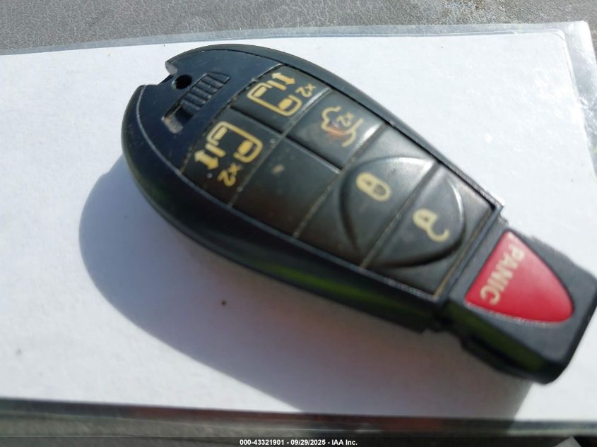 2008 Chrysler Town & Country Touring VIN: 2A8HR54P18R817453 Lot: 43321901