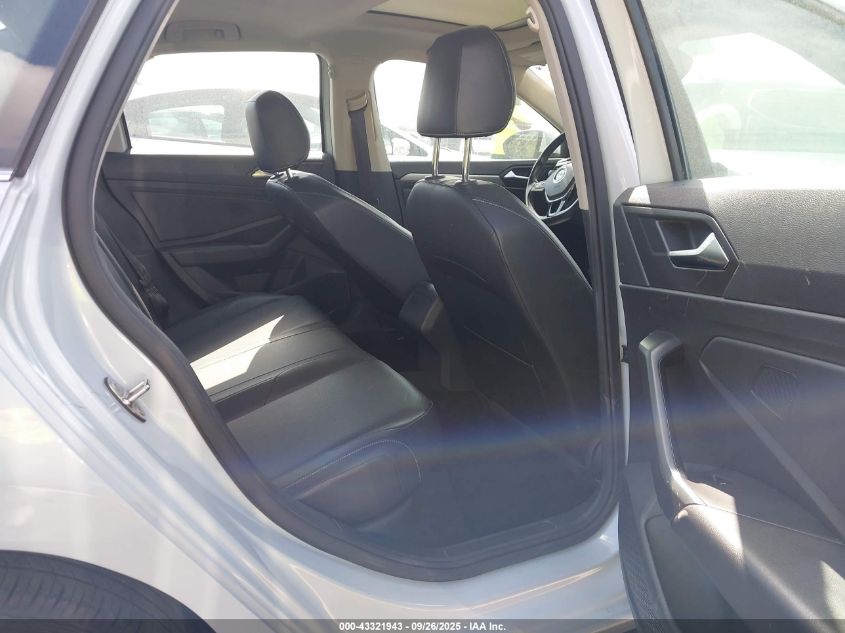 2019 Volkswagen Jetta 1.4T R-Line/1.4T S/1.4T Se VIN: 3VWC57BU0KM107313 Lot: 43321943