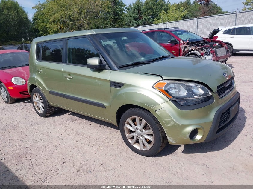 2013 KIA SOUL + - KNDJT2A68D7523810