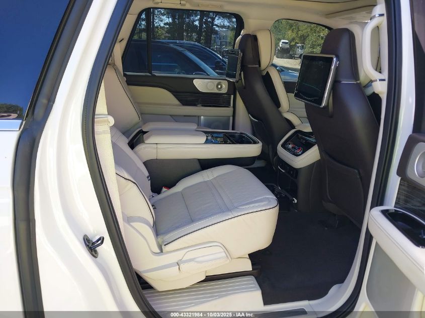 2021 Lincoln Navigator Black Label L VIN: 5LMJJ3TT0MEL15665 Lot: 43321984