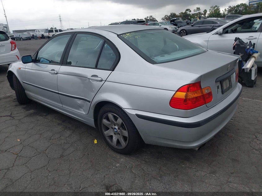 2003 BMW 325Xi