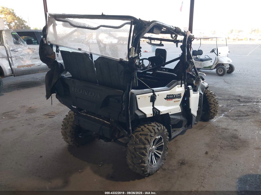 1HFVE04J0G4000633 2016 HONDA SXS photo no. 4