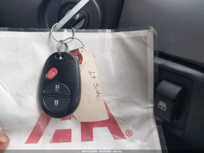 2011 Toyota Tundra Grade 5.7L V8 VIN: 5TFEY5F15BX112122 Lot: 43322064