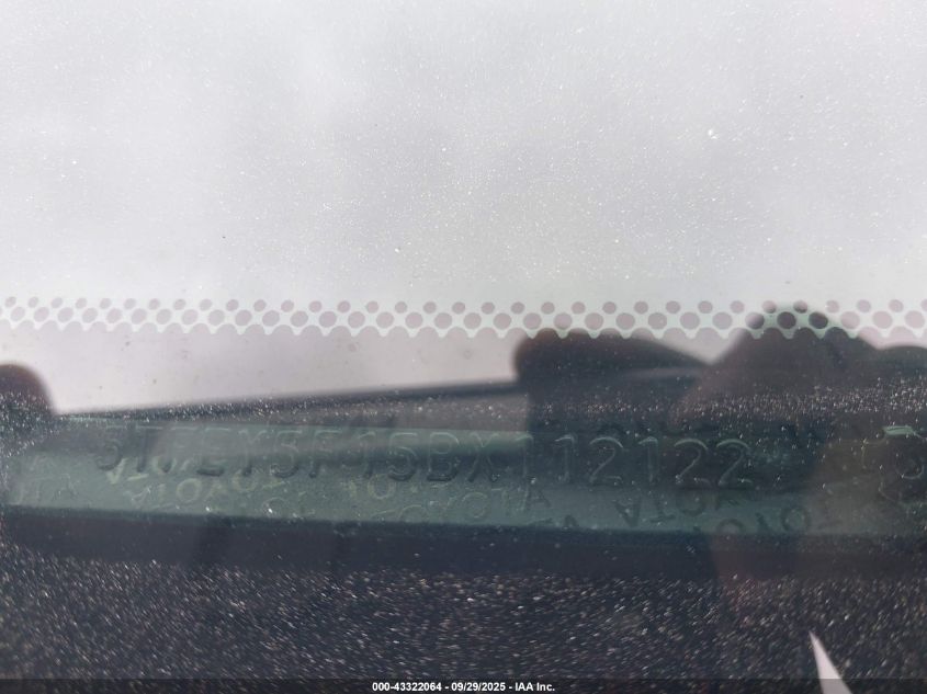 2011 Toyota Tundra Grade 5.7L V8 VIN: 5TFEY5F15BX112122 Lot: 43322064