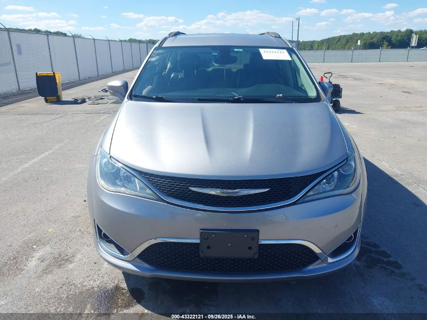 2017 Chrysler Pacifica Touring-L VIN: 2C4RC1BG4HR540225 Lot: 43322121