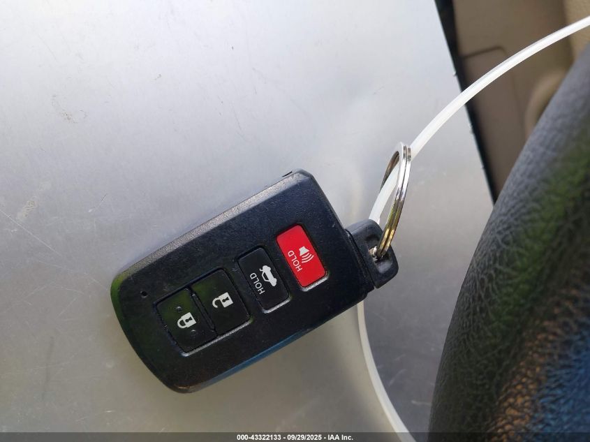 2012 Toyota Camry Hybrid Le VIN: 4T1BD1FK8CU024969 Lot: 43322133