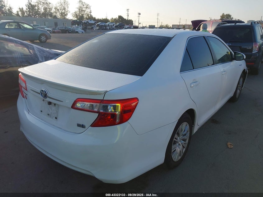 4T1BD1FK8CU024969 2012 TOYOTA CAMRY photo no. 4