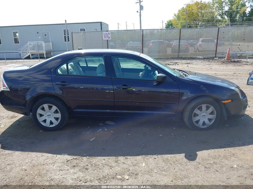 2007 Ford Fusion S VIN: 3FAHP06ZX7R209220 Lot: 43322145