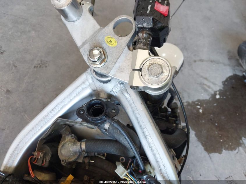 1989 Yamaha Fzr400 VIN: JYA3FHC05KA002177 Lot: 43322153