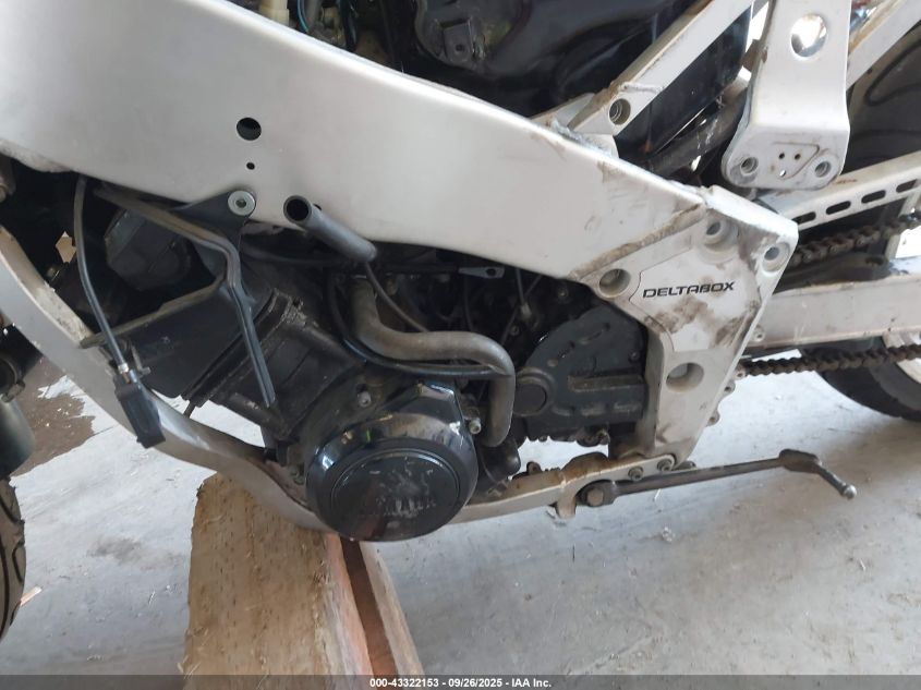 1989 Yamaha Fzr400 VIN: JYA3FHC05KA002177 Lot: 43322153