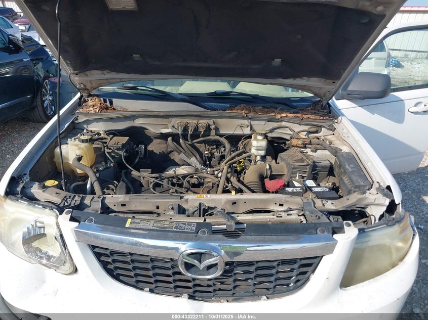 2008 Mazda Tribute I Sport VIN: 4F2CZ02Z98KM08592 Lot: 43322211