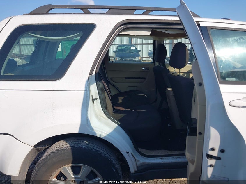 2008 Mazda Tribute I Sport VIN: 4F2CZ02Z98KM08592 Lot: 43322211