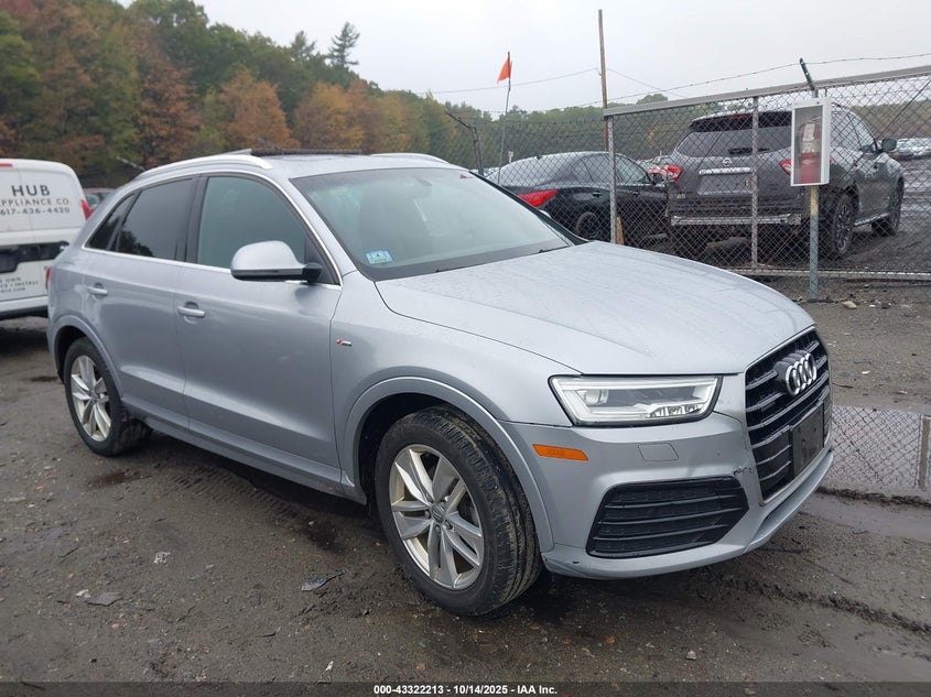 AUDI Q3 2.0T PREMIUM/2.0T SPORT PREMIUM