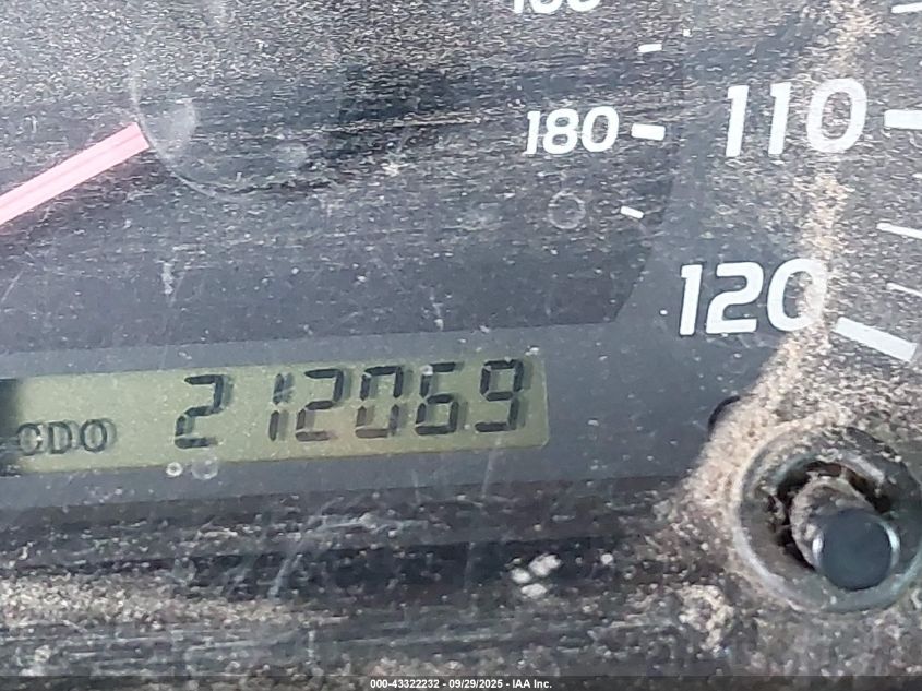 2005 Toyota Tundra Sr5 V8 VIN: 5TBBT44175S462238 Lot: 43322232