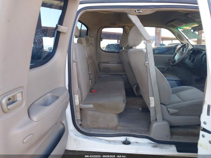 2005 Toyota Tundra Sr5 V8 VIN: 5TBBT44175S462238 Lot: 43322232