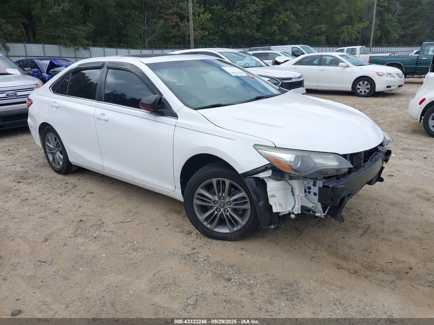 2015 TOYOTA CAMRY SE - 4T1BF1FK8FU487788