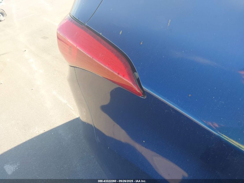 2013 Hyundai Elantra Limited VIN: KMHDH4AE8DU715372 Lot: 43322260