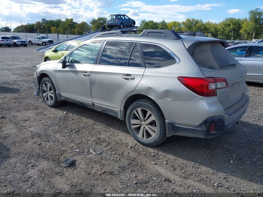 4S4BSANC0K3257605 2019 SUBARU OUTBACK photo no. 3