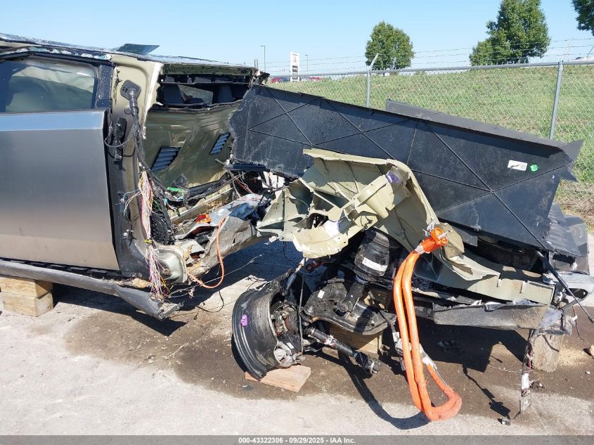 2024 Tesla Cybertruck Cyberbeast VIN: 7G2CEHEE9RA025554 Lot: 43322306