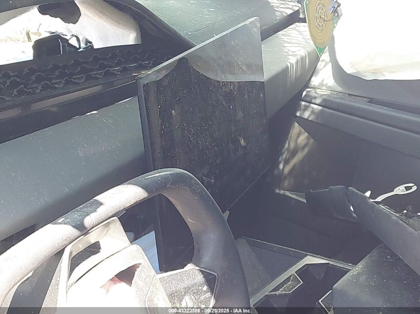 2024 Tesla Cybertruck Cyberbeast VIN: 7G2CEHEE9RA025554 Lot: 43322306