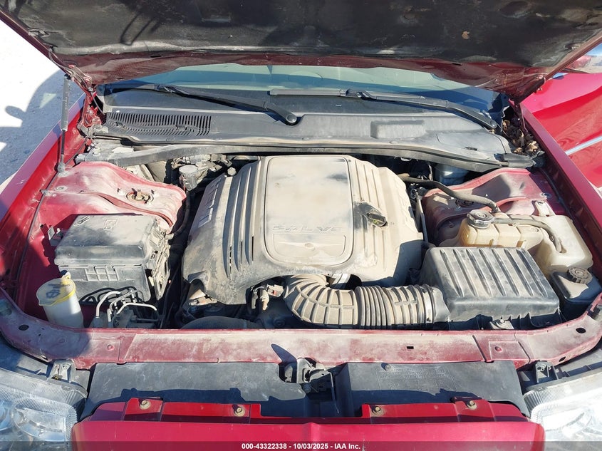 2008 Chrysler 300C Hemi VIN: 2C3LA63H08H281744 Lot: 43322338