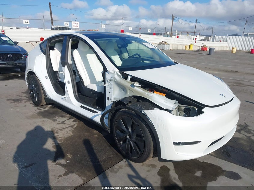 TESLA MODEL Y LONG RANGE DUAL MOTOR ALL-WHEEL DRIVE