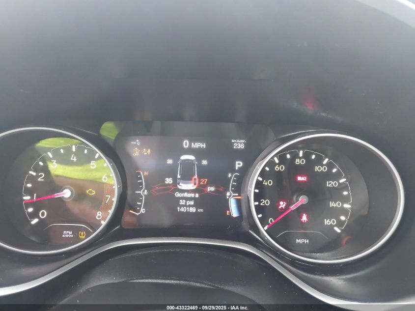 2018 Jeep Compass Latitude 4X4 VIN: 3C4NJDBB1JT331764 Lot: 43322469