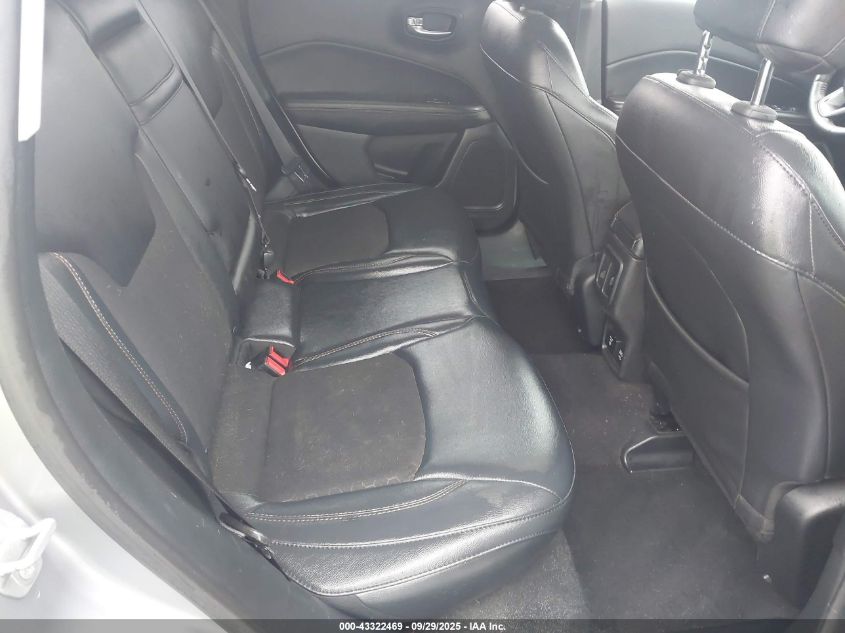 2018 Jeep Compass Latitude 4X4 VIN: 3C4NJDBB1JT331764 Lot: 43322469