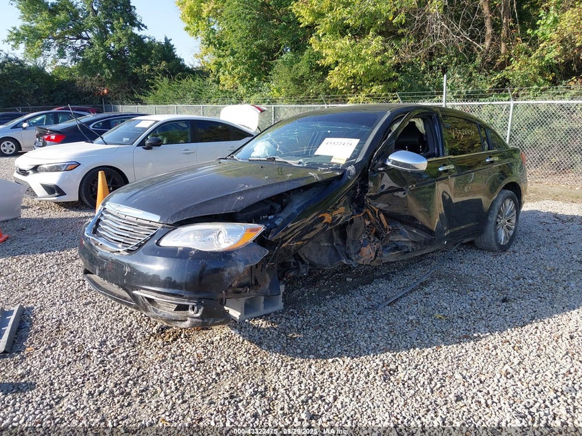 1C3CCBCBXCN223333 2012 CHRYSLER 200 photo no. 2
