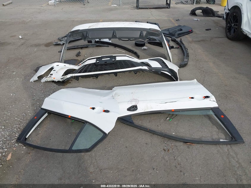 2025 TOYOTA CAMRY SE - 4T1DAACK0SU101483