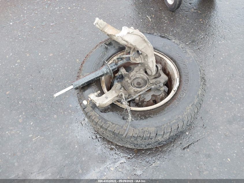 2005 Ford Expedition Xlt VIN: 1FMPU15525LA76463 Lot: 43322523