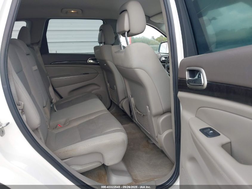 2011 Jeep Grand Cherokee Laredo VIN: 1J4RS4GG0BC557174 Lot: 43322545