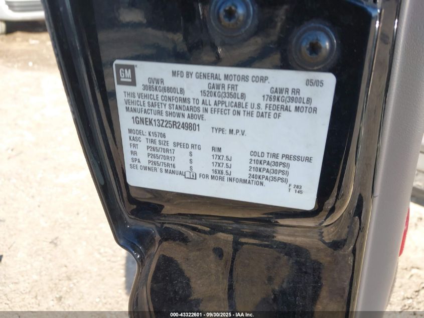 2005 Chevrolet Tahoe Z71 VIN: 1GNEK13Z25R249801 Lot: 43322601