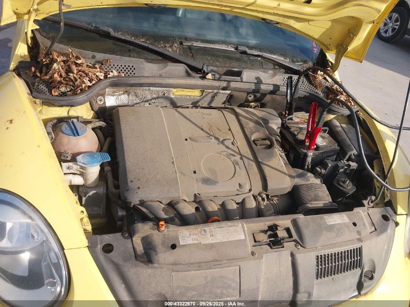 2012 Volkswagen Beetle 2.5L VIN: 3VWJX7ATXCM639681 Lot: 43322670