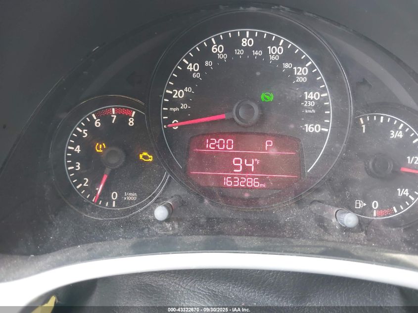 2012 Volkswagen Beetle 2.5L VIN: 3VWJX7ATXCM639681 Lot: 43322670