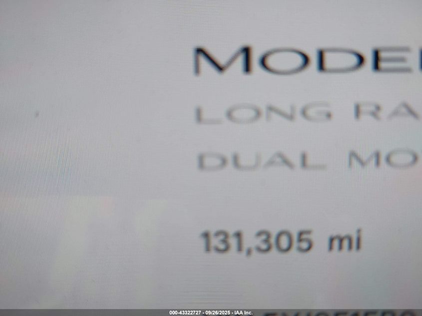 2018 Tesla Model 3 Long Range/Performance VIN: 5YJ3E1EB9JF111695 Lot: 43322727