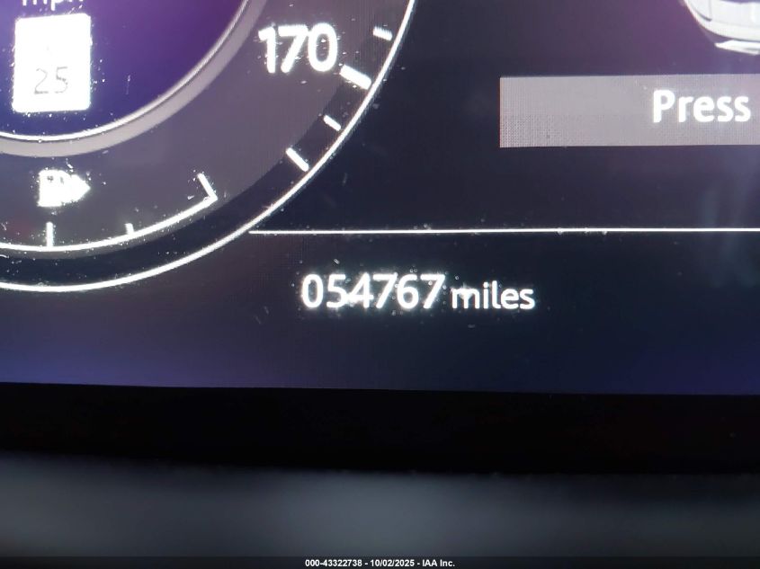 2018 Land Rover Range Rover Velar R-Dynamic Hse/First Ed VIN: SALYM2RV6JA760178 Lot: 43322738