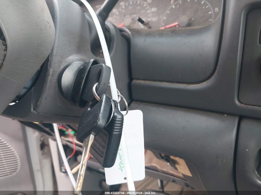 2000 Ford Excursion Limited VIN: 1FMNU43S1YEB40342 Lot: 43322744