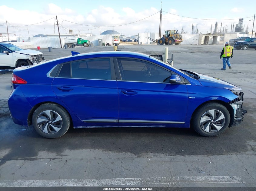 2019 HYUNDAI IONIQ HYBRID SEL - KMHC75LC0KU127706