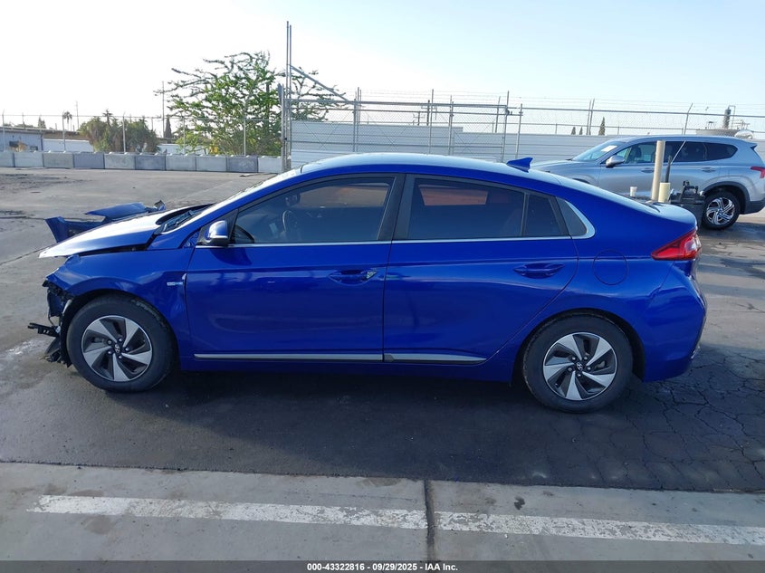 2019 HYUNDAI IONIQ HYBRID SEL - KMHC75LC0KU127706