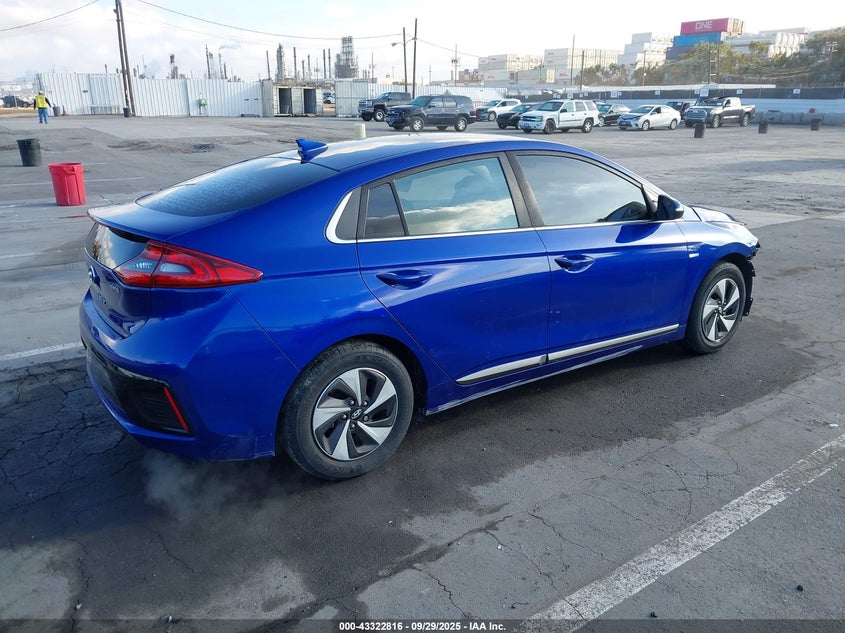 2019 HYUNDAI IONIQ HYBRID SEL - KMHC75LC0KU127706