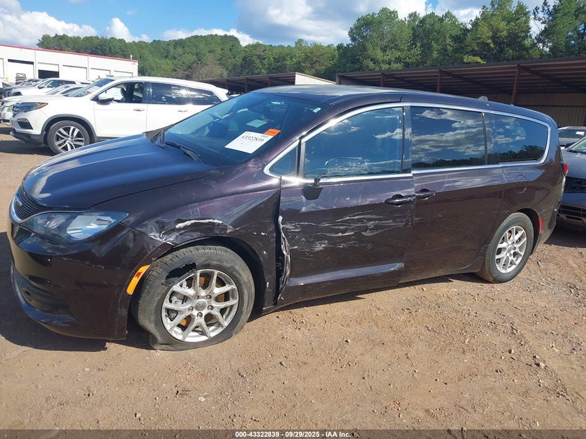 2017 Chrysler Pacifica Touring VIN: 2C4RC1DG8HR704816 Lot: 43322839
